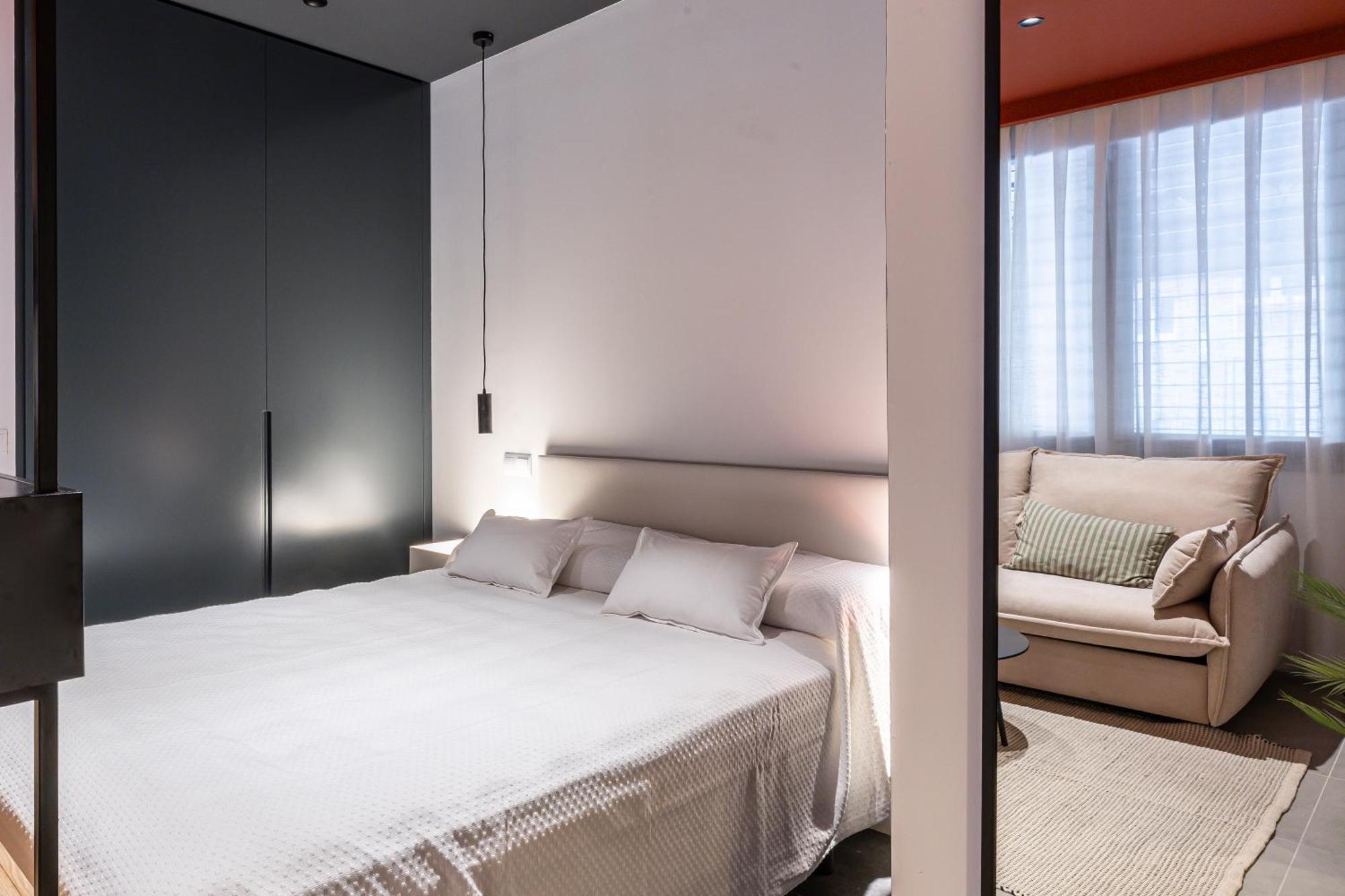 Estudios Arturo Soria By Rent Me — Photos 2