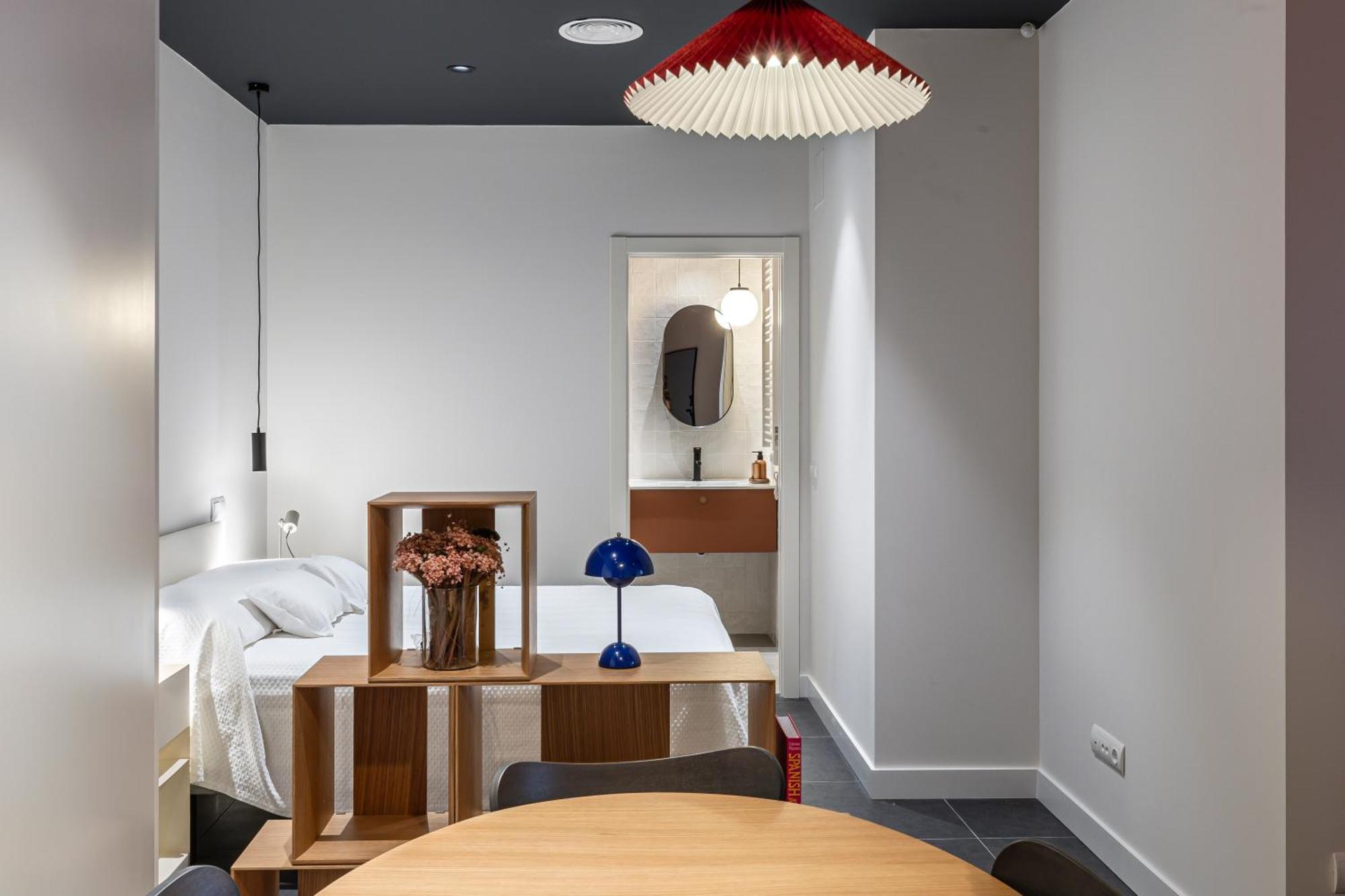 Estudios Arturo Soria By Rent Me — Photos 3